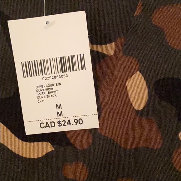 NWT Forever 21 Camo denim skirt - Picture 4 of 4